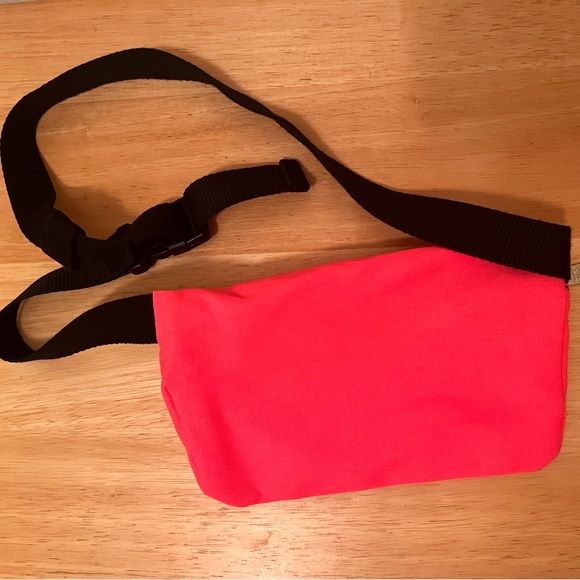 VS-“PINK”~ Fanny Pack~Limited Edition ~Hot Pink - Picture 3 of 3